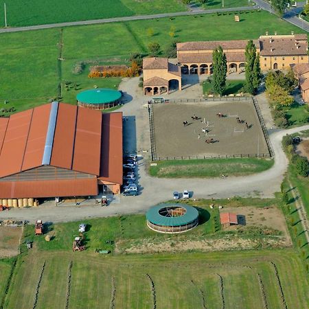 Agriturismo Corte Ghiara Ξενοδοχείο Fontanellato Εξωτερικό φωτογραφία