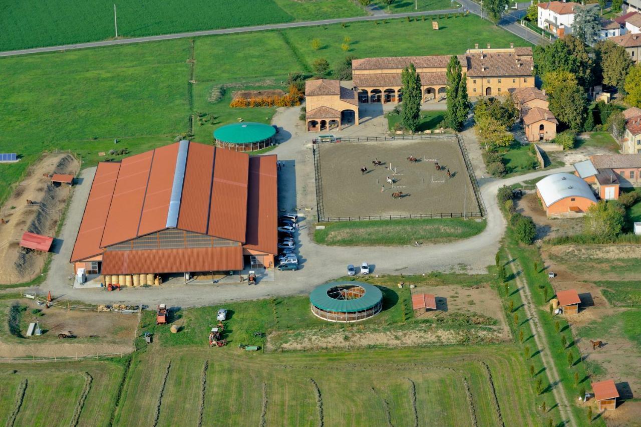 Agriturismo Corte Ghiara Ξενοδοχείο Fontanellato Εξωτερικό φωτογραφία
